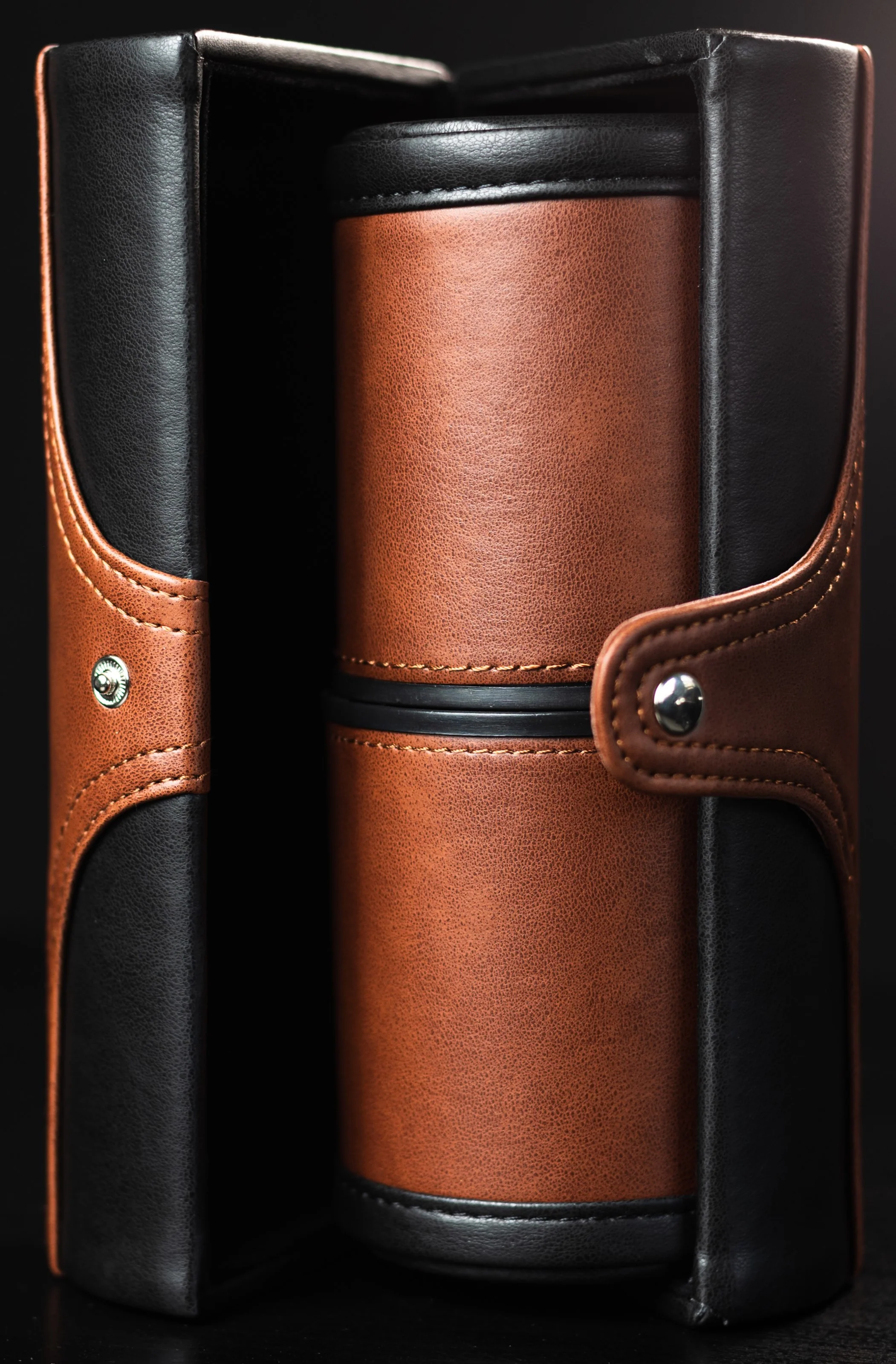 Luxury Leather Dice Cup Sets for Gifting & Gaming