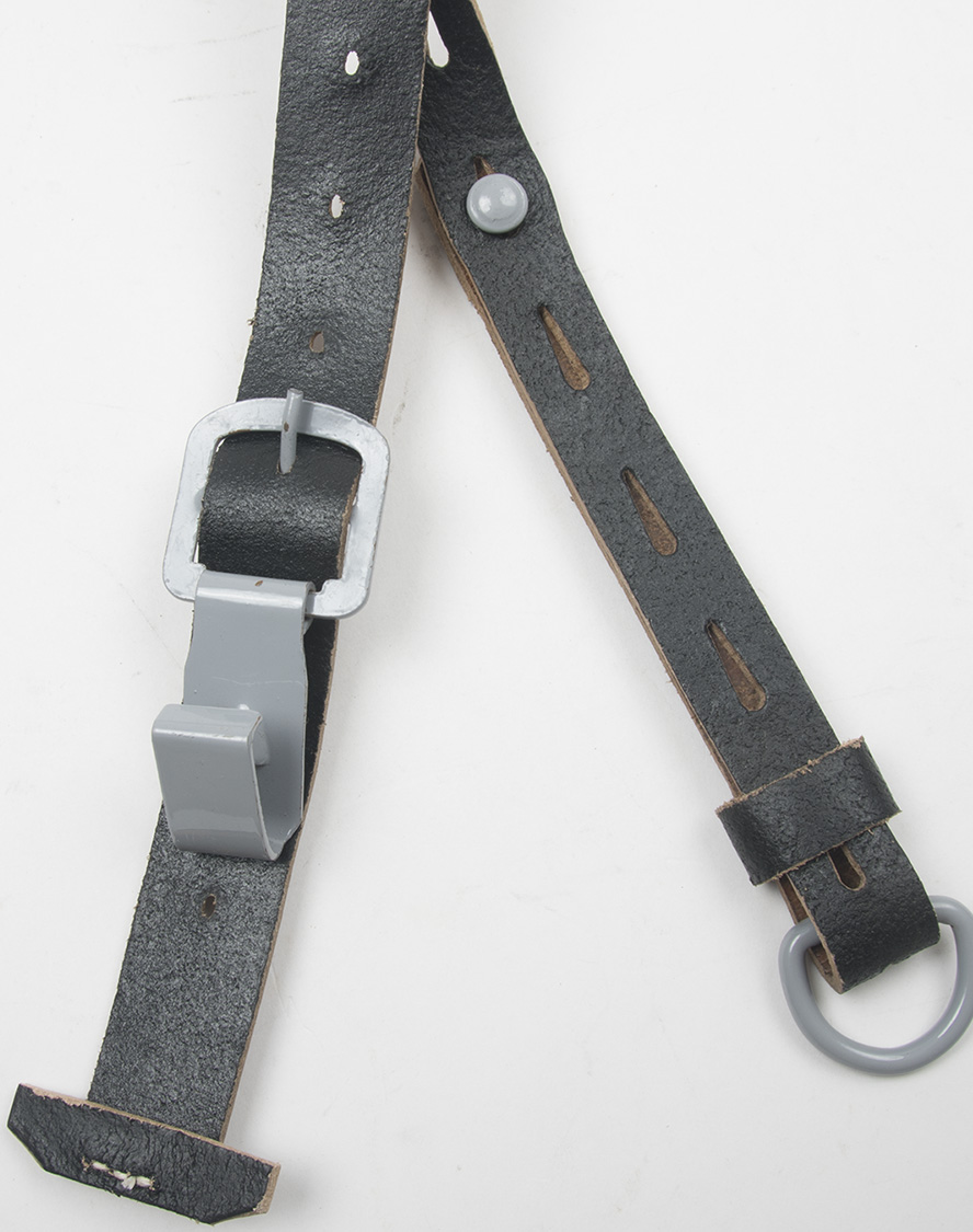 M40 Y-Straps